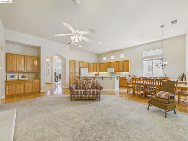 1035 Bismarck Ter, Brentwood, CA 94513