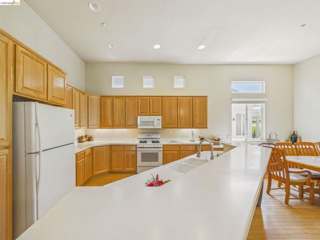 1035 Bismarck Ter, Brentwood, CA 94513