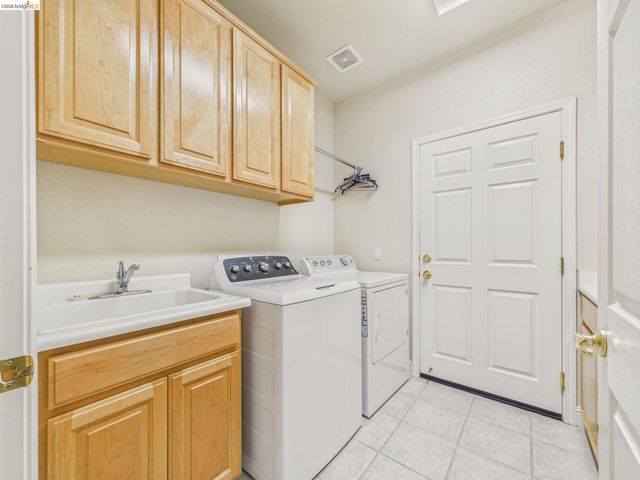 1035 Bismarck Ter, Brentwood, CA 94513