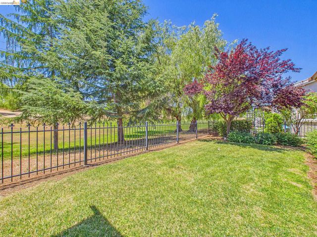 1035 Bismarck Ter, Brentwood, CA 94513