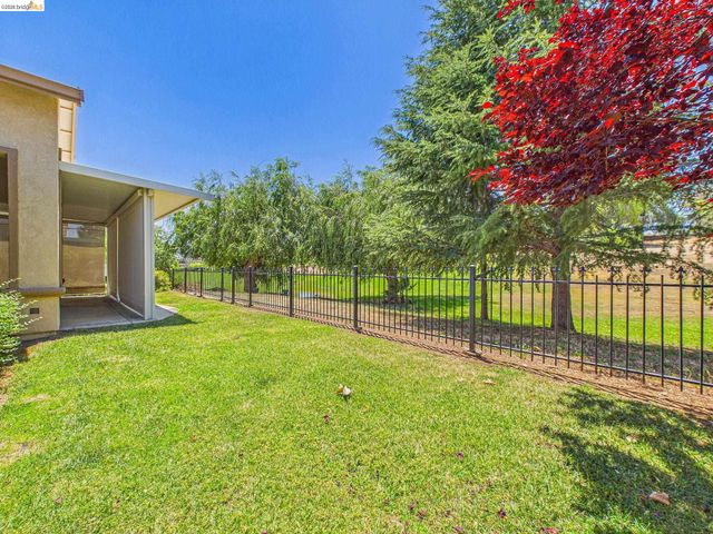 1035 Bismarck Ter, Brentwood, CA 94513