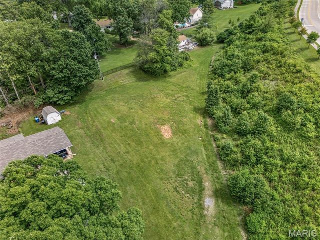 36 Firefly Court, Manchester, MO 63021