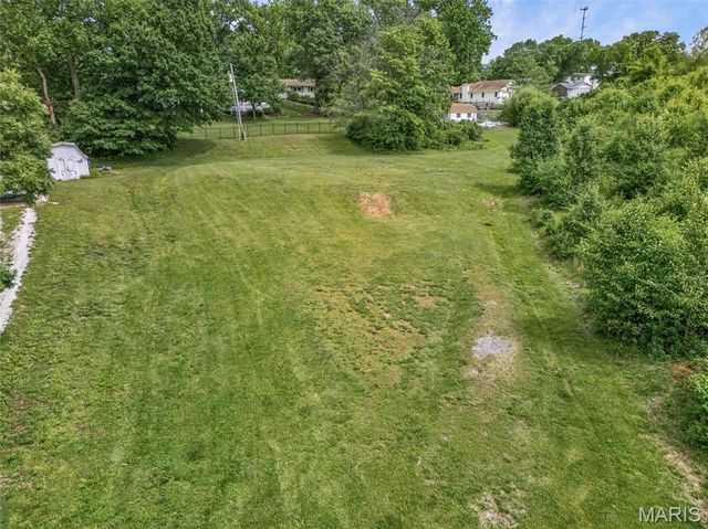 36 Firefly Court, Manchester, MO 63021