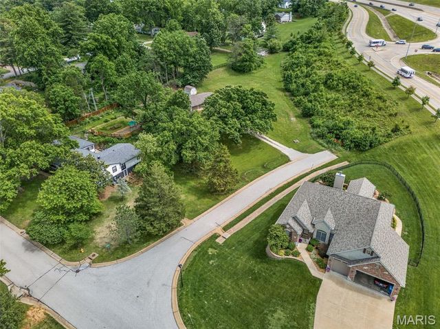 36 Firefly Court, Manchester, MO 63021