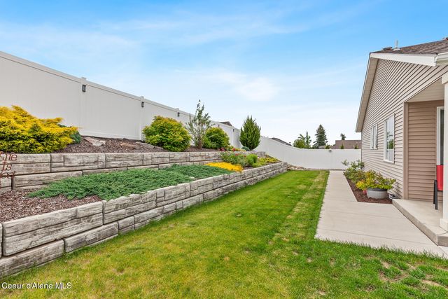 9808 N BERKSHIRE ST, Hayden, ID 83835