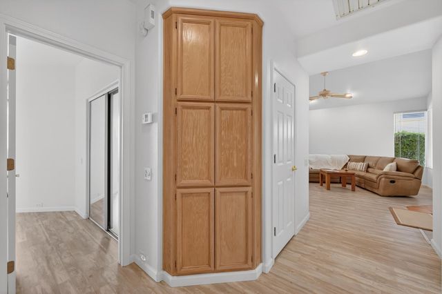 1160 Cobble Fields Ct, Folsom, CA 95630