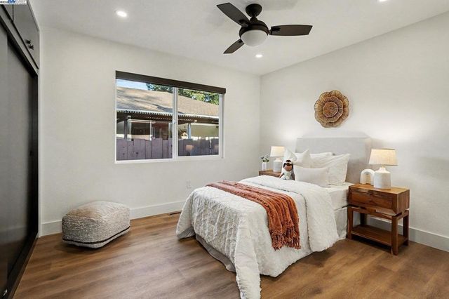 1421 3rd St, Livermore, CA 94550