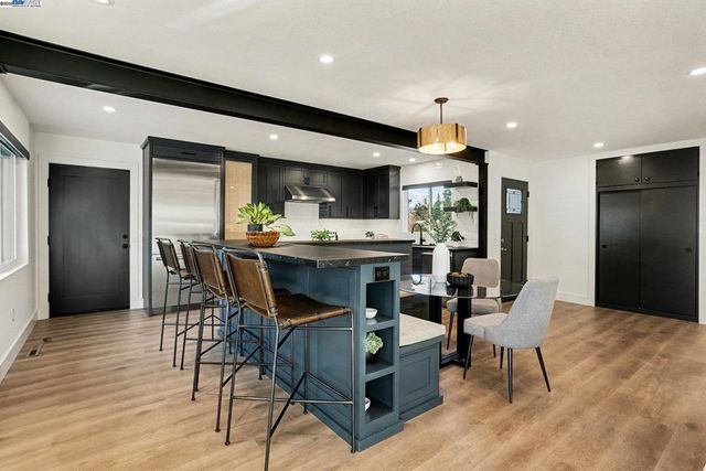 1421 3rd St, Livermore, CA 94550