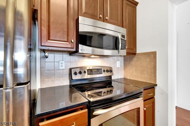 7 Prospect St 303, Morristown Town, NJ 07960