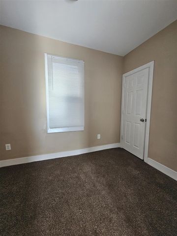 4921 N Campbell Street, Detroit, MI 48210