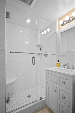 27 Waldron Street, Marblehead, MA 01945