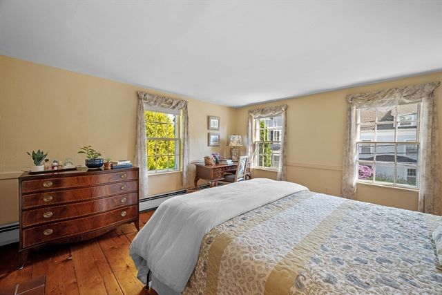 27 Waldron Street, Marblehead, MA 01945