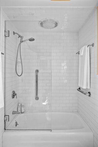 27 Waldron Street, Marblehead, MA 01945