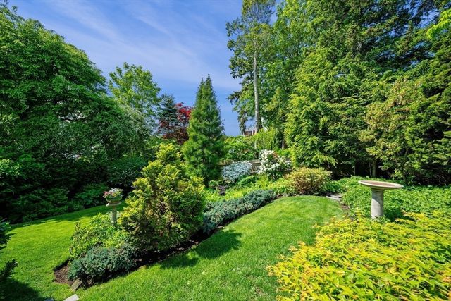 27 Waldron Street, Marblehead, MA 01945