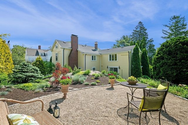 27 Waldron Street, Marblehead, MA 01945