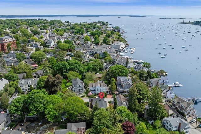 27 Waldron Street, Marblehead, MA 01945