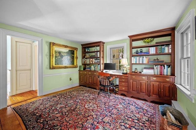 27 Waldron Street, Marblehead, MA 01945