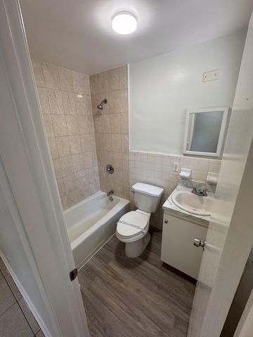 1113 SW 15th Avenue 2, Fort Lauderdale, FL 33312