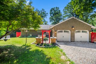 92 Kenmore Road, Bloomfield, CT 06002