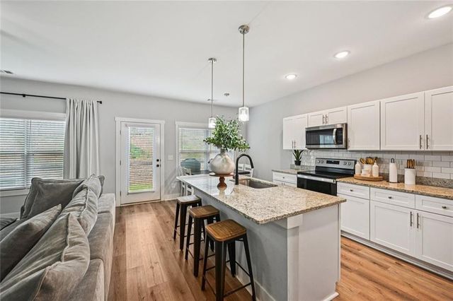 5 Towne Villas Drive, Jasper, GA 30143