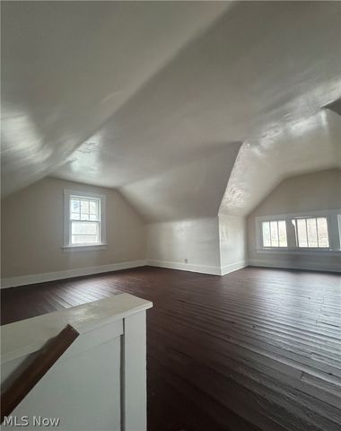 577 Rhodes Avenue, Akron, OH 44307