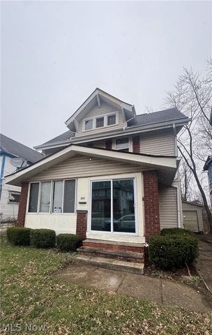 577 Rhodes Avenue, Akron, OH 44307