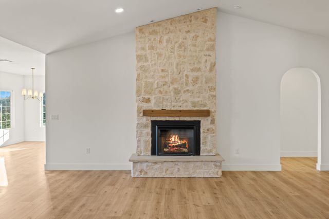 815 Safley Hollow Rd, Mcminnville, TN 37110