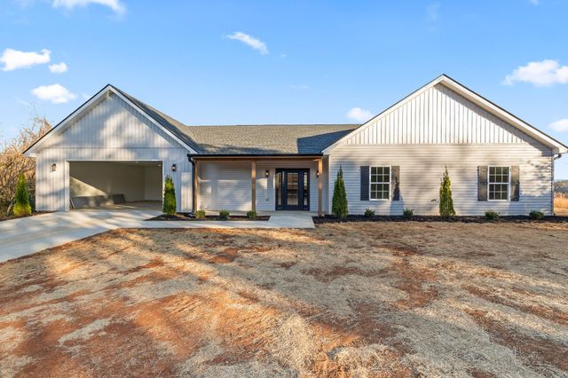 815 Safley Hollow Rd, Mcminnville, TN 37110