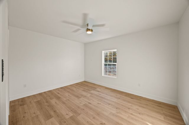 815 Safley Hollow Rd, Mcminnville, TN 37110