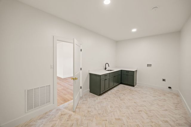 815 Safley Hollow Rd, Mcminnville, TN 37110