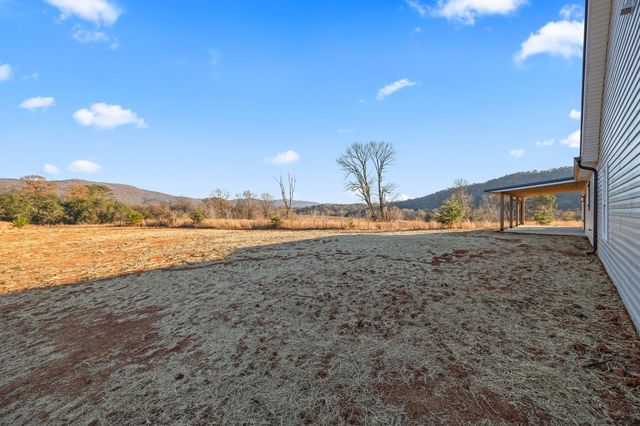 815 Safley Hollow Rd, Mcminnville, TN 37110