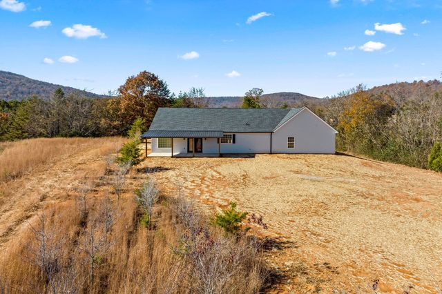 815 Safley Hollow Rd, Mcminnville, TN 37110