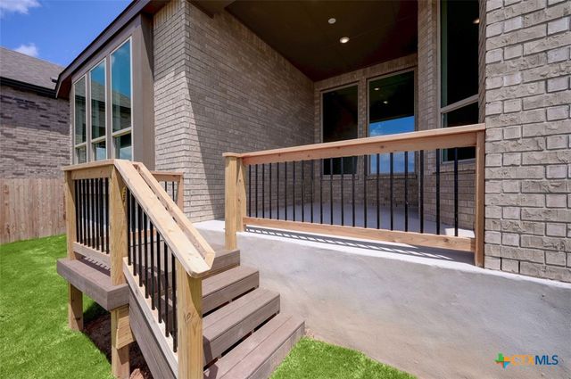 1106 Neria Loop, San Antonio, TX 78224