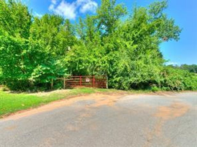 Morningside Drive, Choctaw, OK 73020