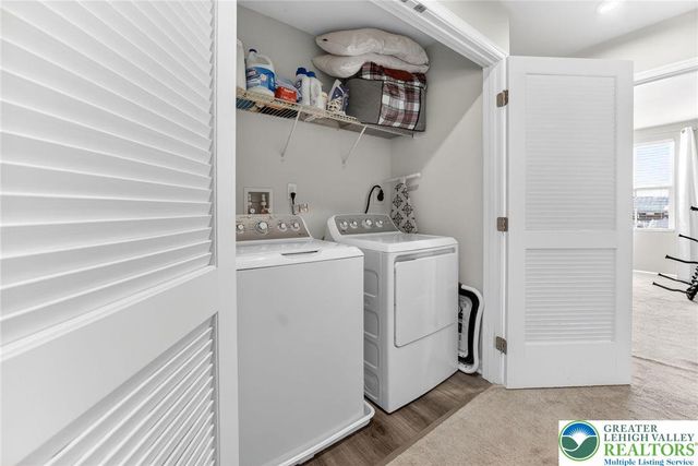 2132 Cross Country Road, Northampton Boro, PA 18067