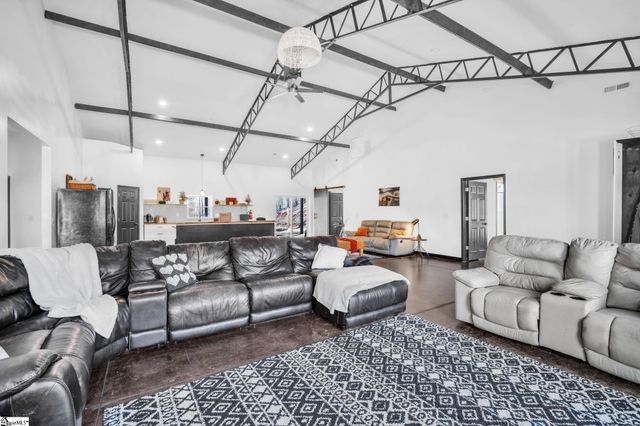 292 Rabbit Road, Travelers Rest, SC 29690