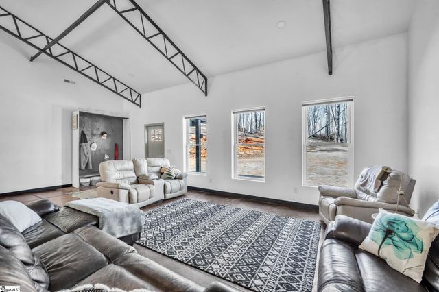 292 Rabbit Road, Travelers Rest, SC 29690