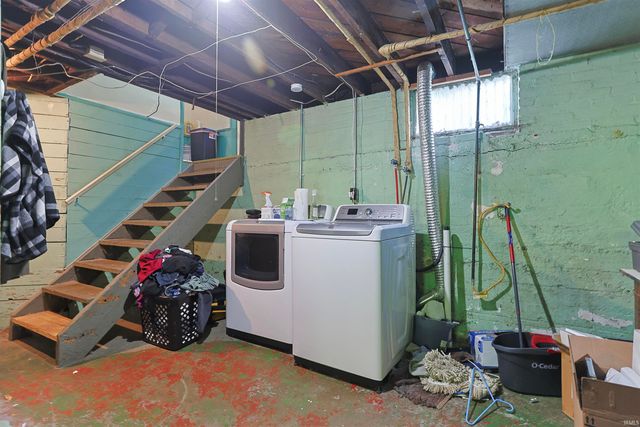 524 River Avenue, South Bend, IN 46601