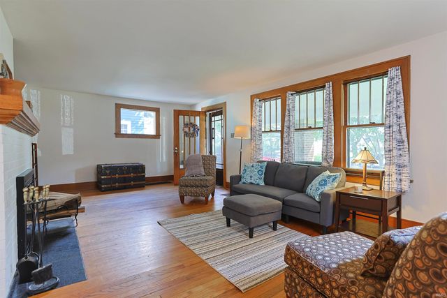 524 River Avenue, South Bend, IN 46601