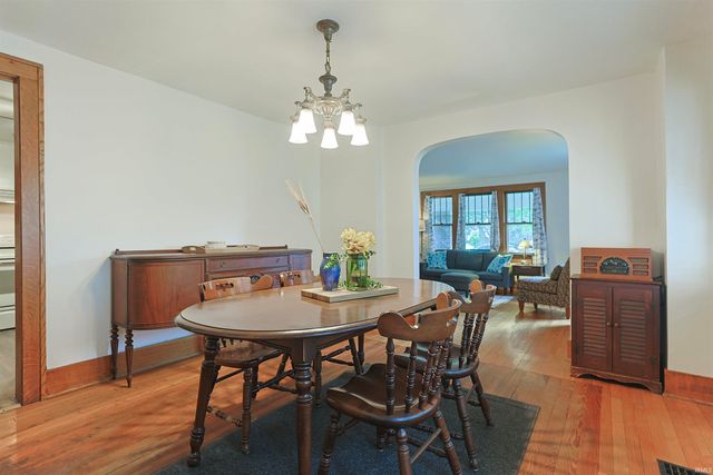 524 River Avenue, South Bend, IN 46601