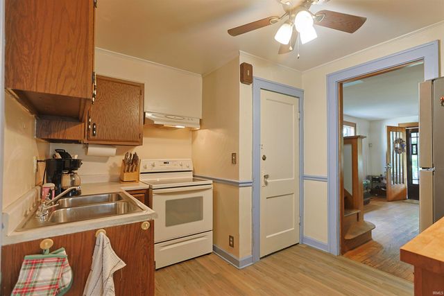524 River Avenue, South Bend, IN 46601