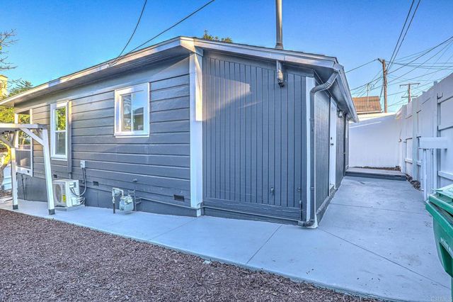 122 S 20th, San Diego, CA 92113