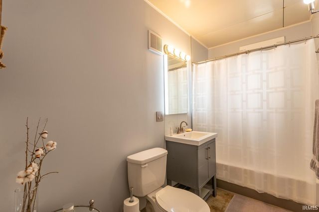 1901 E Maxwell Lane, Bloomington, IN 47401
