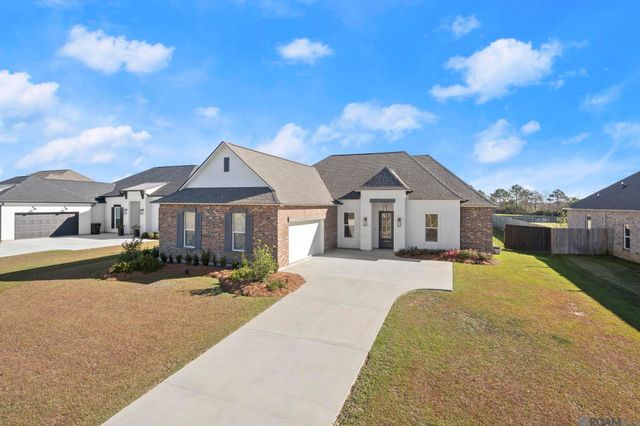 10233 Oak Colony Blvd, Baton Rouge, LA 70817