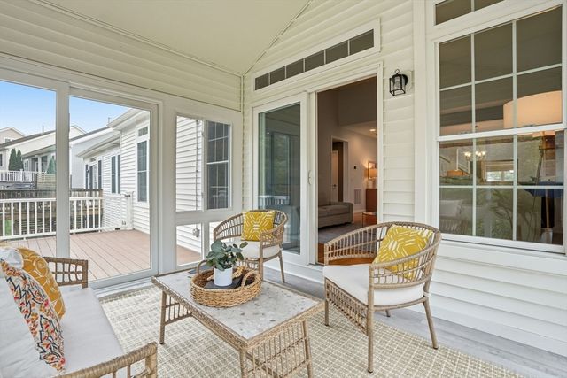 22 Cottage Cove, Plymouth, MA 02360