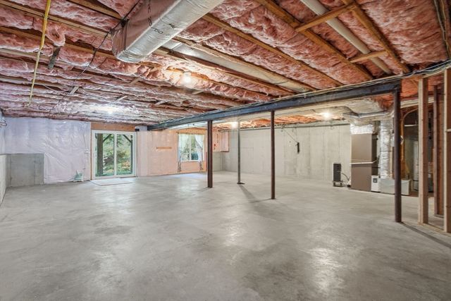 22 Cottage Cove, Plymouth, MA 02360