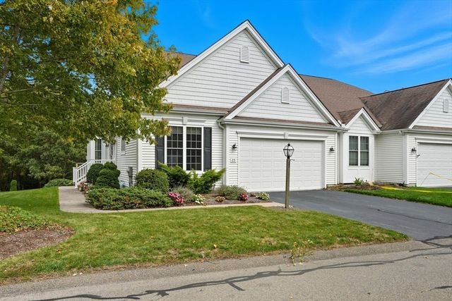 22 Cottage Cove, Plymouth, MA 02360