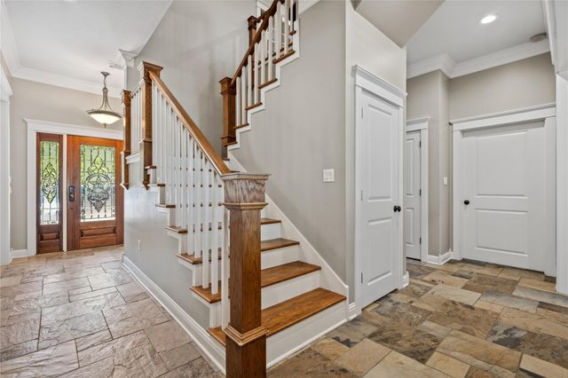 101 Oak Arbor Lane, Coldspring, TX 77331