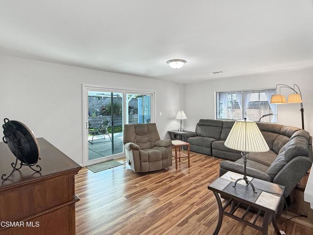 276 Hermes Street, Simi Valley, CA 93065