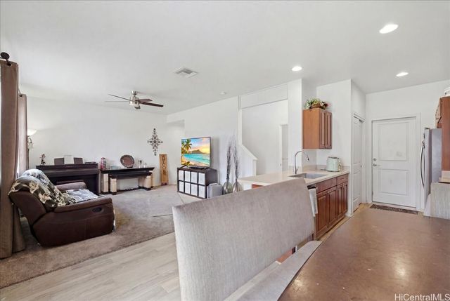91-6221 Kapolei Parkway 105, Ewa Beach, HI 96706